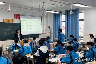 卡佩罗：弗拉泰西具备首发出场的实力，而且他比其他中场进球更多